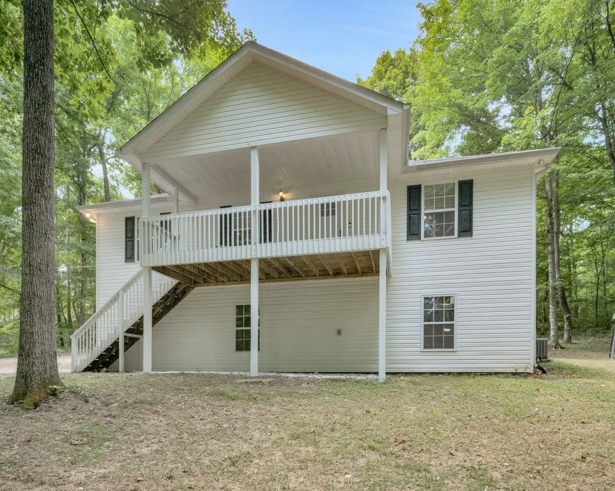 238 E Piney Rd, Dickson, TN 37055