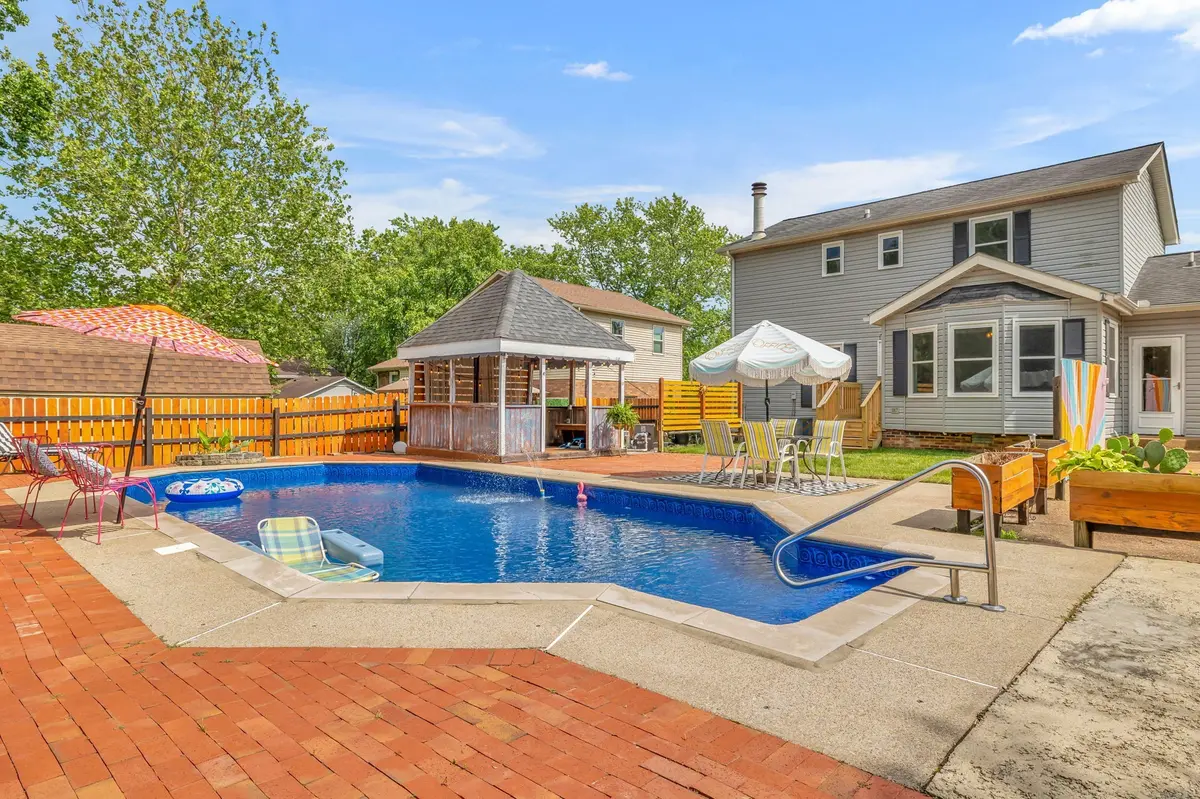 5172 Roxborough Dr, Hermitage, TN 37076