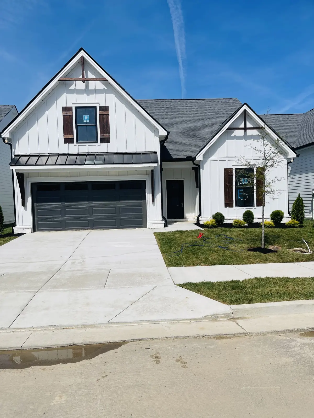 2016 Pleasant Cove, Nashville, TN 37214