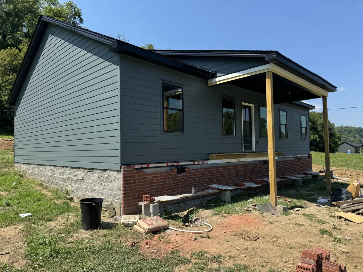 358 Beech Hill Lane, Hartsville, TN 37074