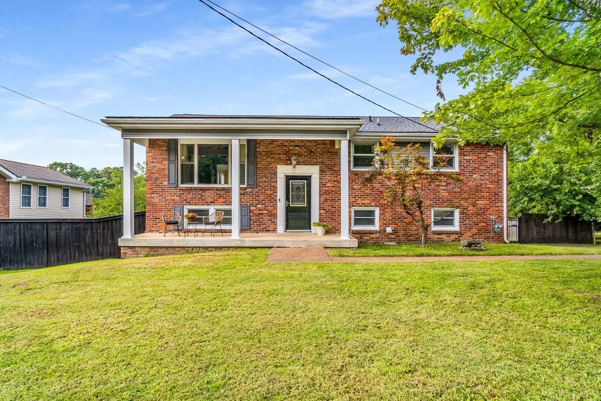 115 Veebelt Dr, Hendersonville, TN 37075