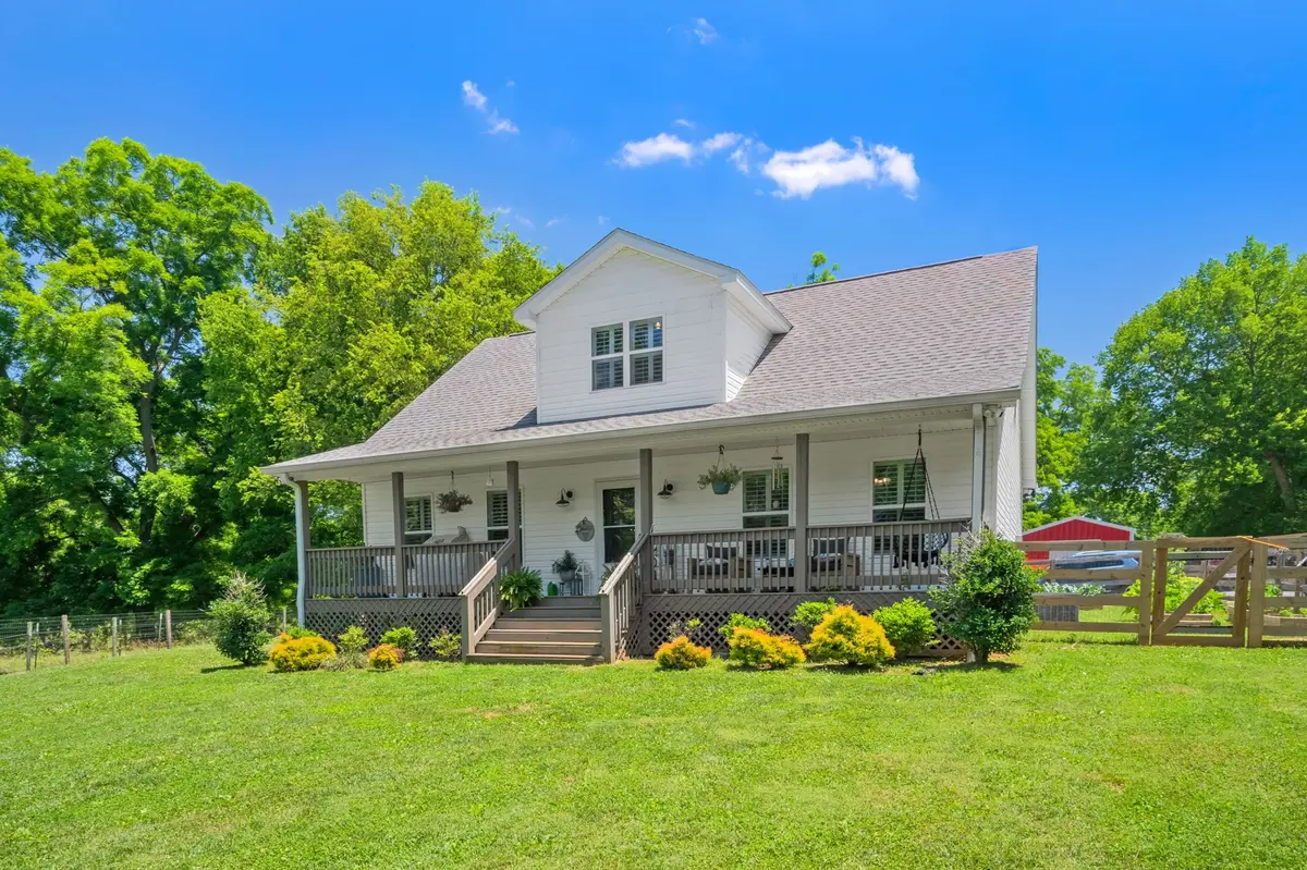 4713 S Old Highway 31 #W, Cottontown, TN 37048
