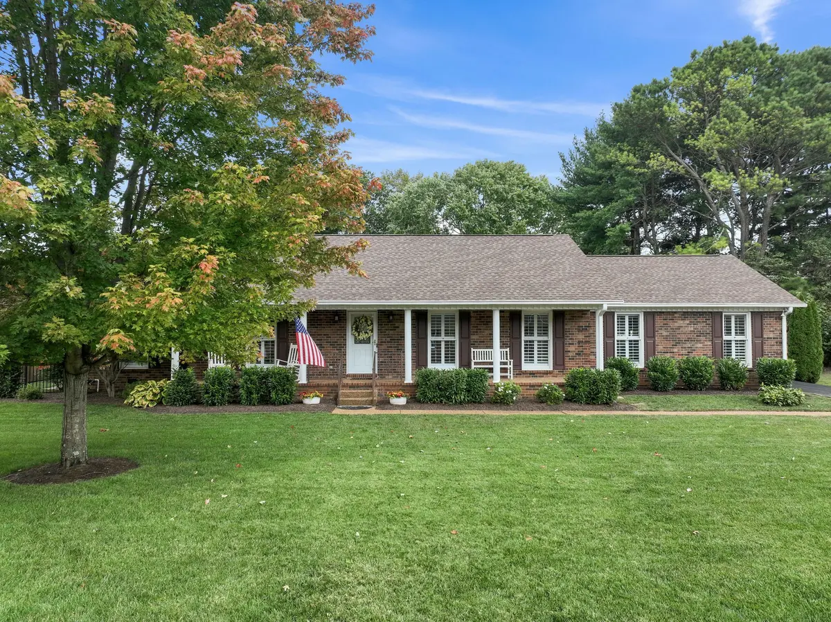 2606 Regency Park Dr, Murfreesboro, TN 37129