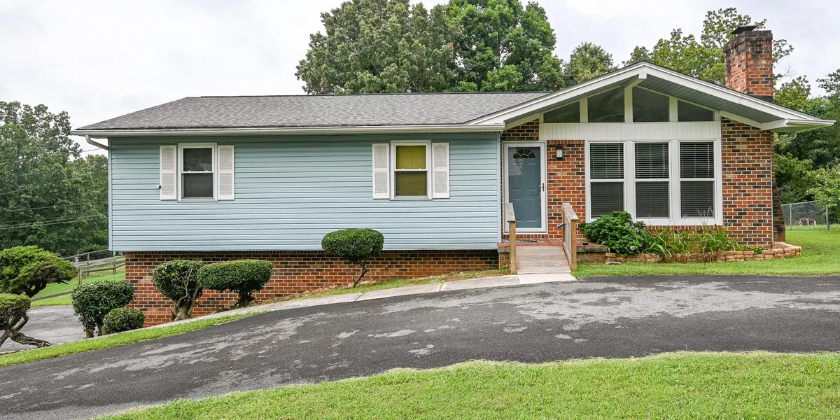1407 NW Asterwood Lane, Cleveland, TN 37312