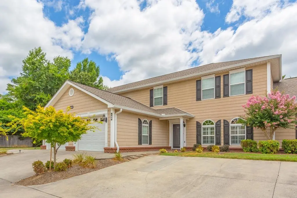 1902 Summit View Drive, Dalton, GA 30721