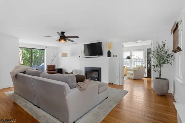 8 Tuxedo Pl, Morristown Town, NJ 07960