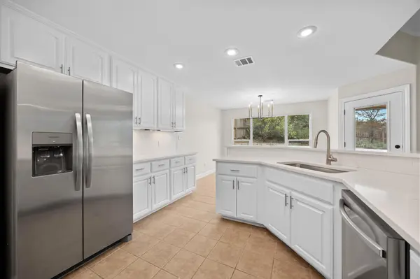 20904 Van Allen CV, Lago Vista, TX 78645