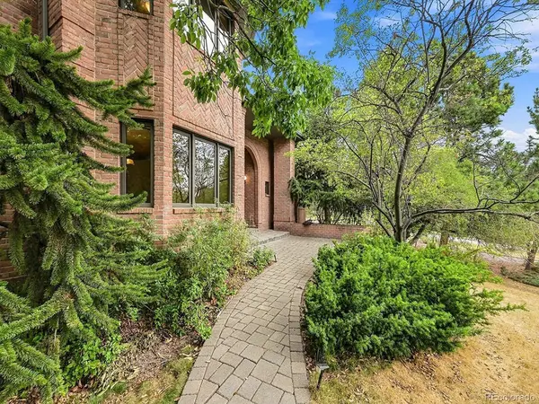 26 Red Fox, Littleton, CO 80127