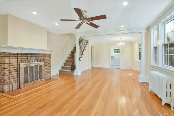 806 Pelhamdale AVE, New Rochelle, NY 10801