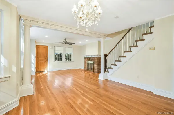 806 Pelhamdale AVE, New Rochelle, NY 10801
