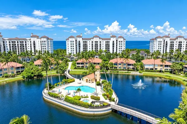 3329 SUNSET KEY CIR #107, Punta Gorda, FL 33955