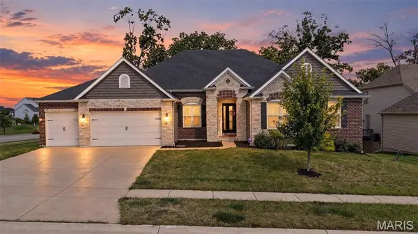 401 Hamlet CT, O'fallon, MO 63367