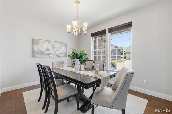 5326 Wilson CT, Oakville, MO 63129
