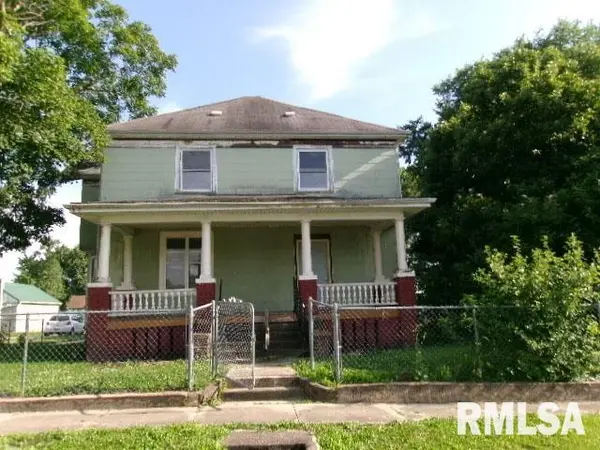 100 W MAIN ST, Ellisville, IL 61431