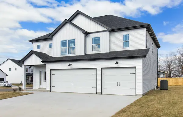101 Monaghan Dr, Clarksville, TN 37042