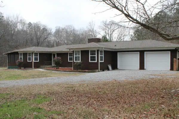 1390 W Schmitt Road, Rossville, GA 30741