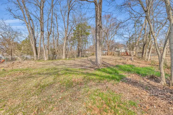 4702 Tanglewood Dr, Nashville, TN 37216