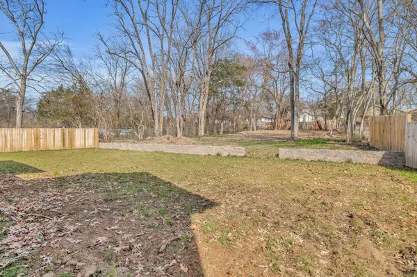 4702 Tanglewood Dr, Nashville, TN 37216