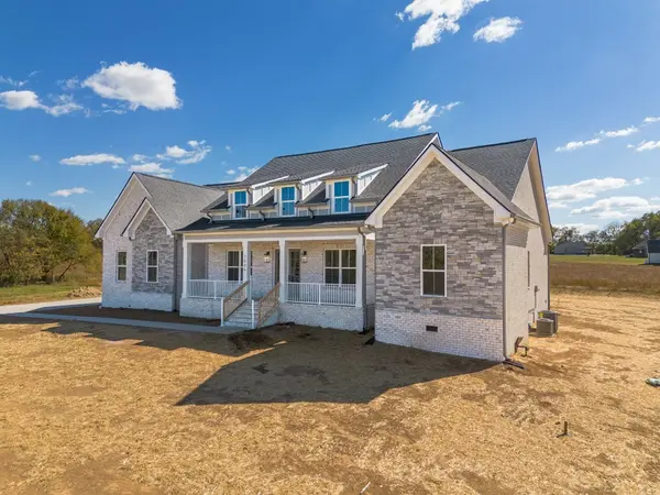 1006 Peyton Place, Columbia, TN 38401
