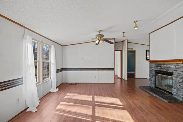 1009 Brumitt road, Charlotte, TN 37036