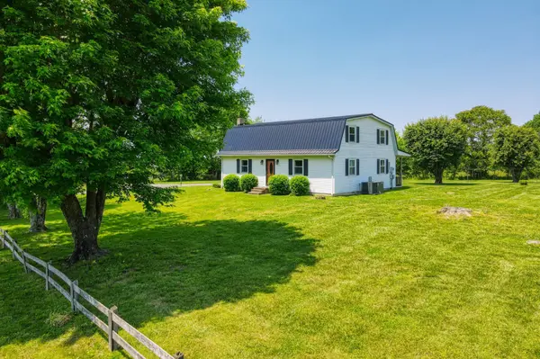 946 Macedonia Rd,  Adolphus,  KY 42120
