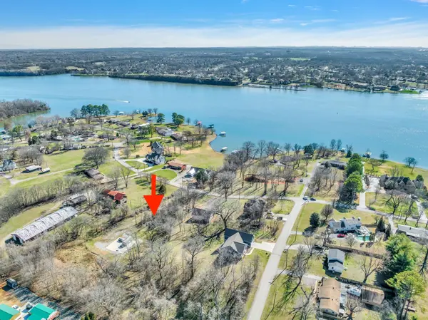 102 Riverwood Dr, Hendersonville, TN 37075