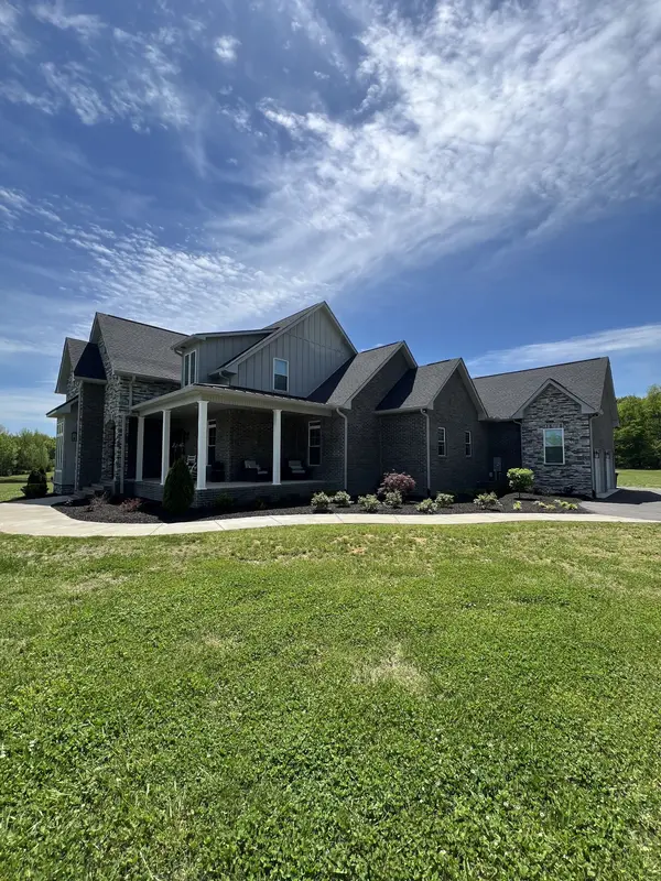 1016 Founders Ln, Portland, TN 37148