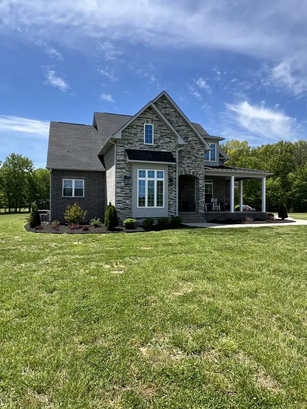 1016 Founders Ln, Portland, TN 37148