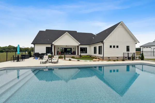 246 Anderson Ln, Manchester, TN 37355