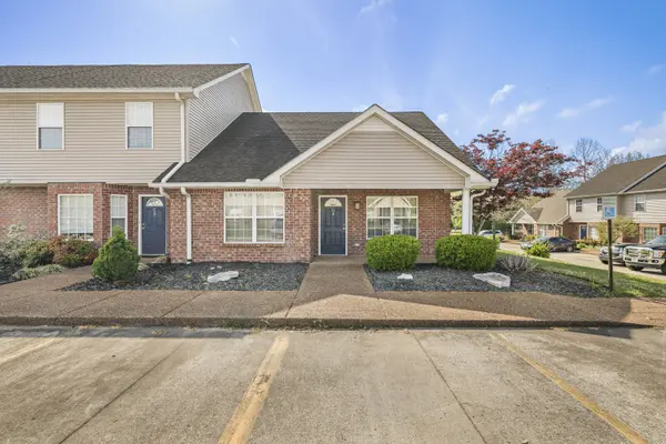 138 Cambridge Dr #C4, Gallatin, TN 37066
