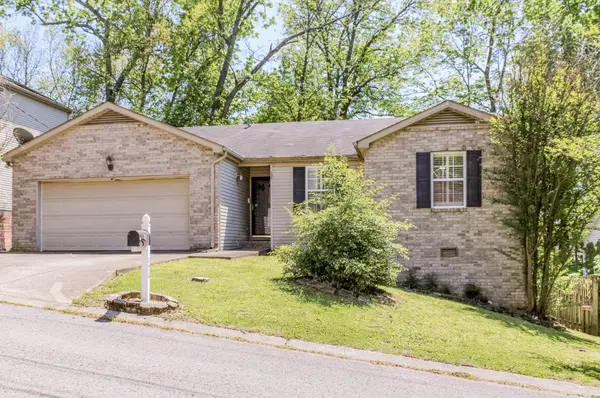 132 Bradford Cir, Hendersonville, TN 37075