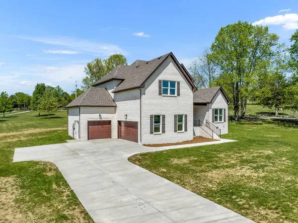 720 Rankin Rd, Castalian Springs, TN 37031