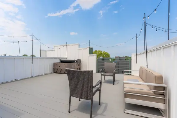 1417 Napoleon St, Nashville, TN 37207