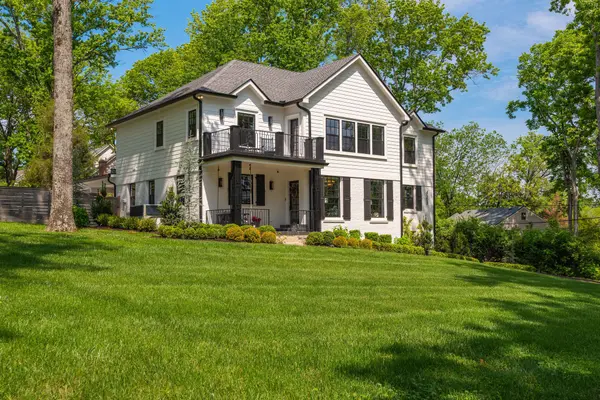 4503 Belmont Park Ter, Nashville, TN 37215