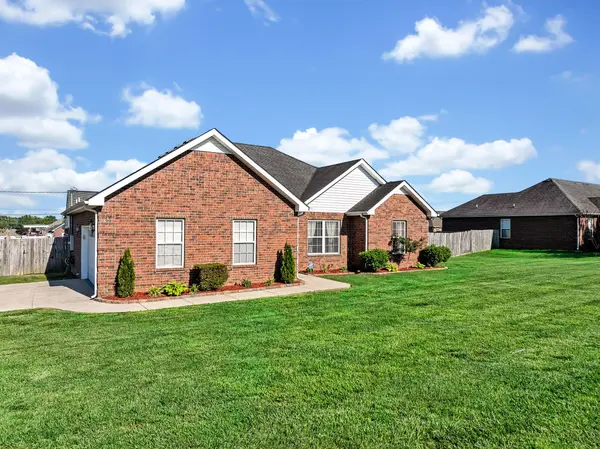 6002 Nautical St, Smyrna, TN 37167