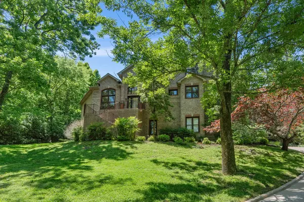 5348 Forest Acres Dr, Nashville, TN 37220