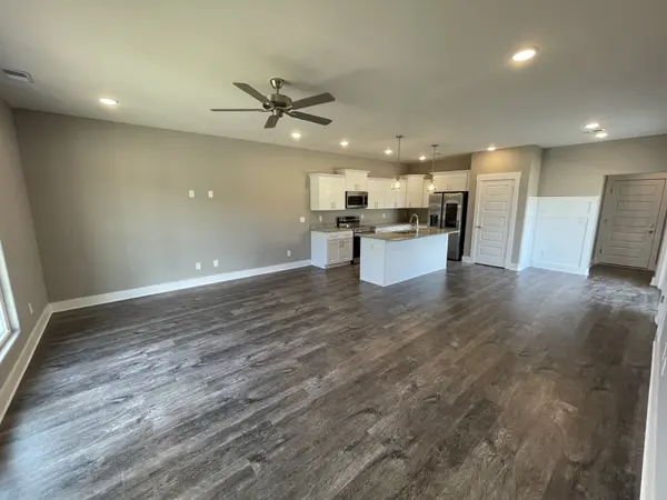 2154 Barringer Ln, Murfreesboro, TN 37128