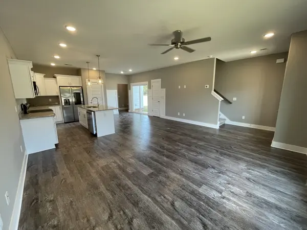 2154 Barringer Ln, Murfreesboro, TN 37128