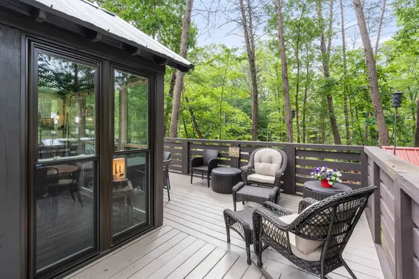 556 Deer Lick Trl, Monteagle, TN 37356