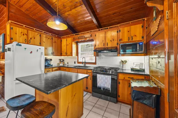 448 Hasty Hollow Rd, Lynchburg, TN 37352