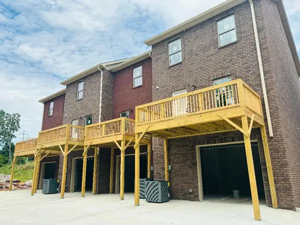 500 Peachers Mill Road, Clarksville, TN 37042