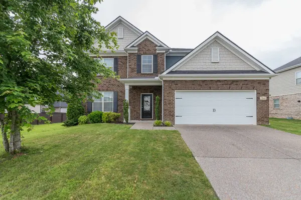 5844 Napa Valley Dr, Smyrna, TN 37167