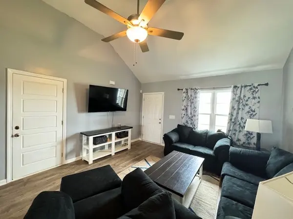 52 Mimosa Dr, Decherd, TN 37324