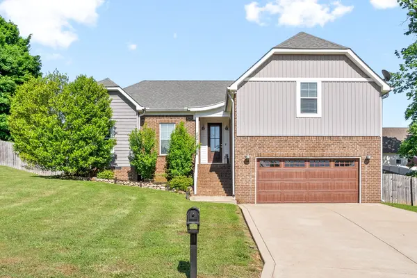 604 McCoy Ln, Columbia, TN 38401