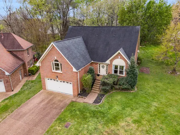 504 S Lakeridge Pl, Nashville, TN 37214