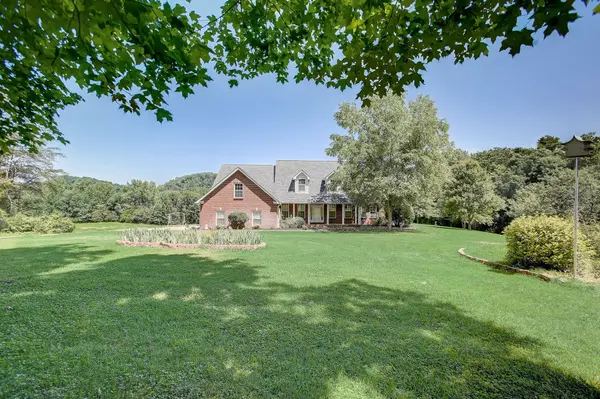 1354 Narrows of the Harpeth Rd, Kingston Springs, TN 37082
