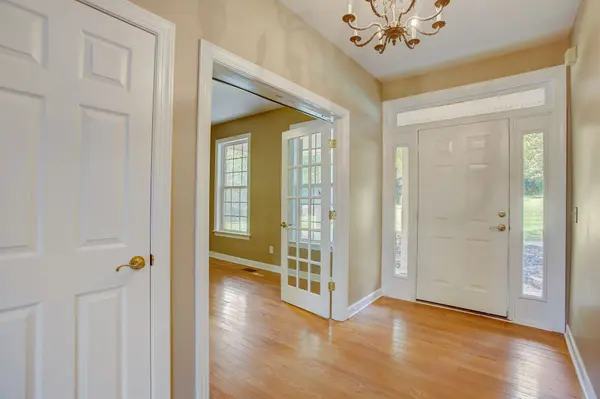 1354 Narrows of the Harpeth Rd, Kingston Springs, TN 37082