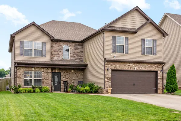1249 Winterset Dr, Clarksville, TN 37040
