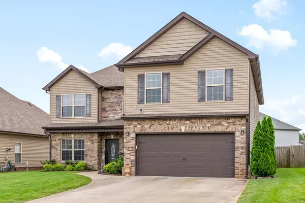 1249 Winterset Dr, Clarksville, TN 37040