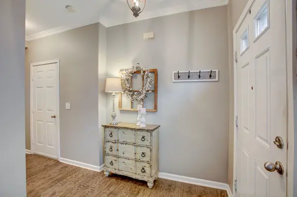 7277 Charlotte Pike #208, Nashville, TN 37209